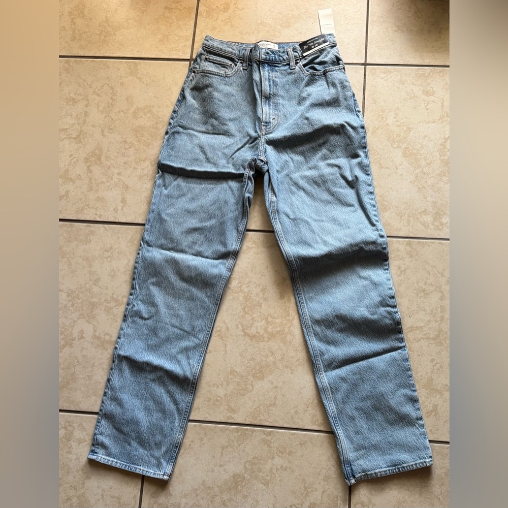 Abercrombie & Fitch Light Blue '90s Straight Jeans